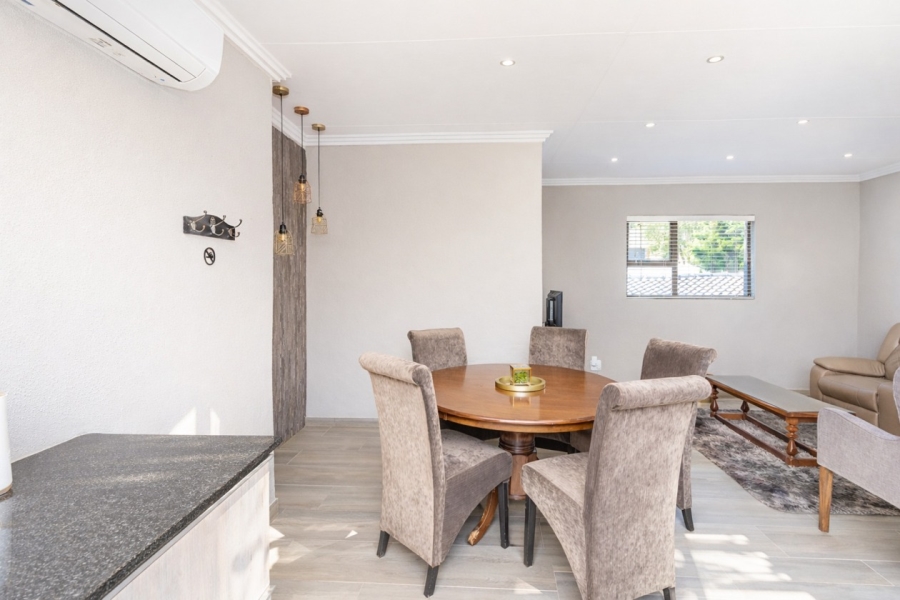 8 Bedroom Property for Sale in Schoemansville North West